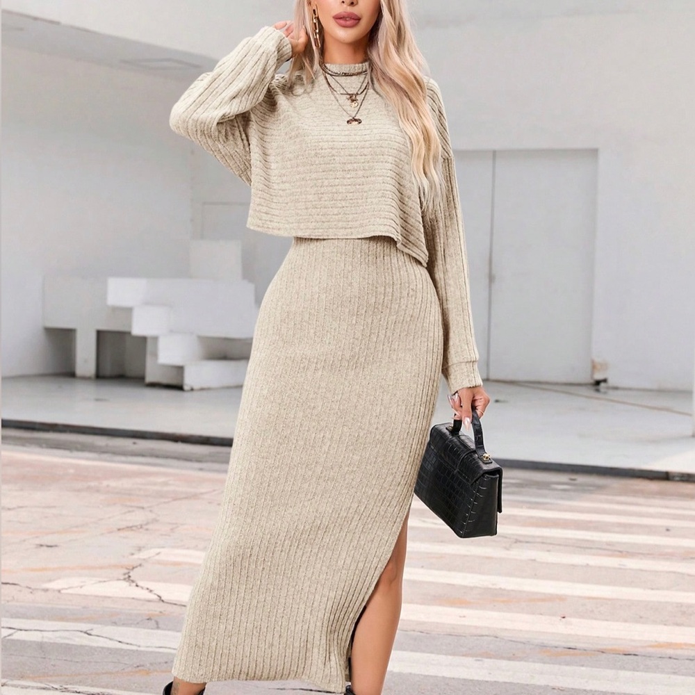 SHEIN Essnce Drop Shoulder Tee & Split Thigh Skirt Set